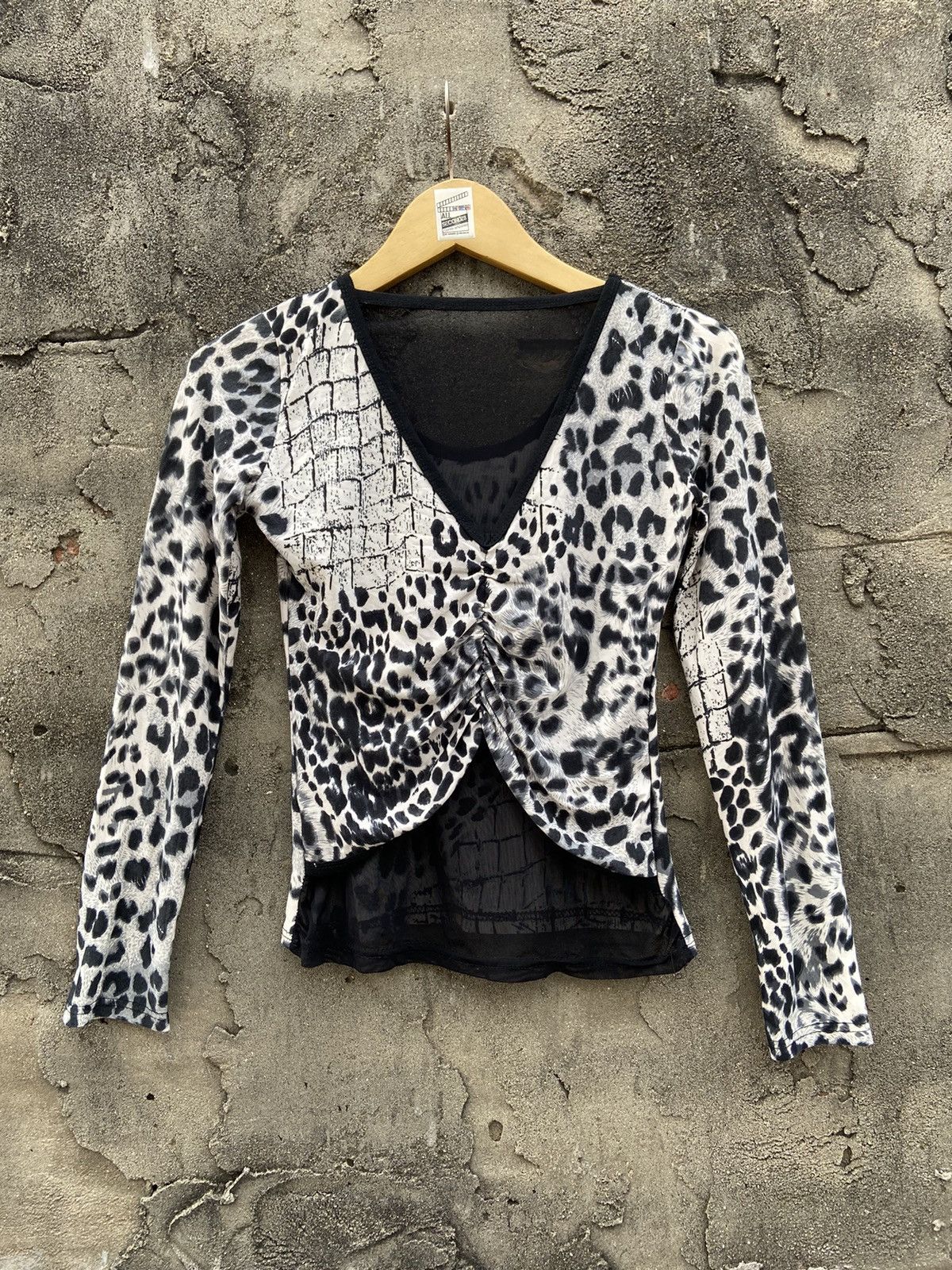 Beauty Beast × If Six Was Nine × Japanese Brand 2000s leopad women blouses Size S / US 4 / IT 40 - 2 Thumbnail