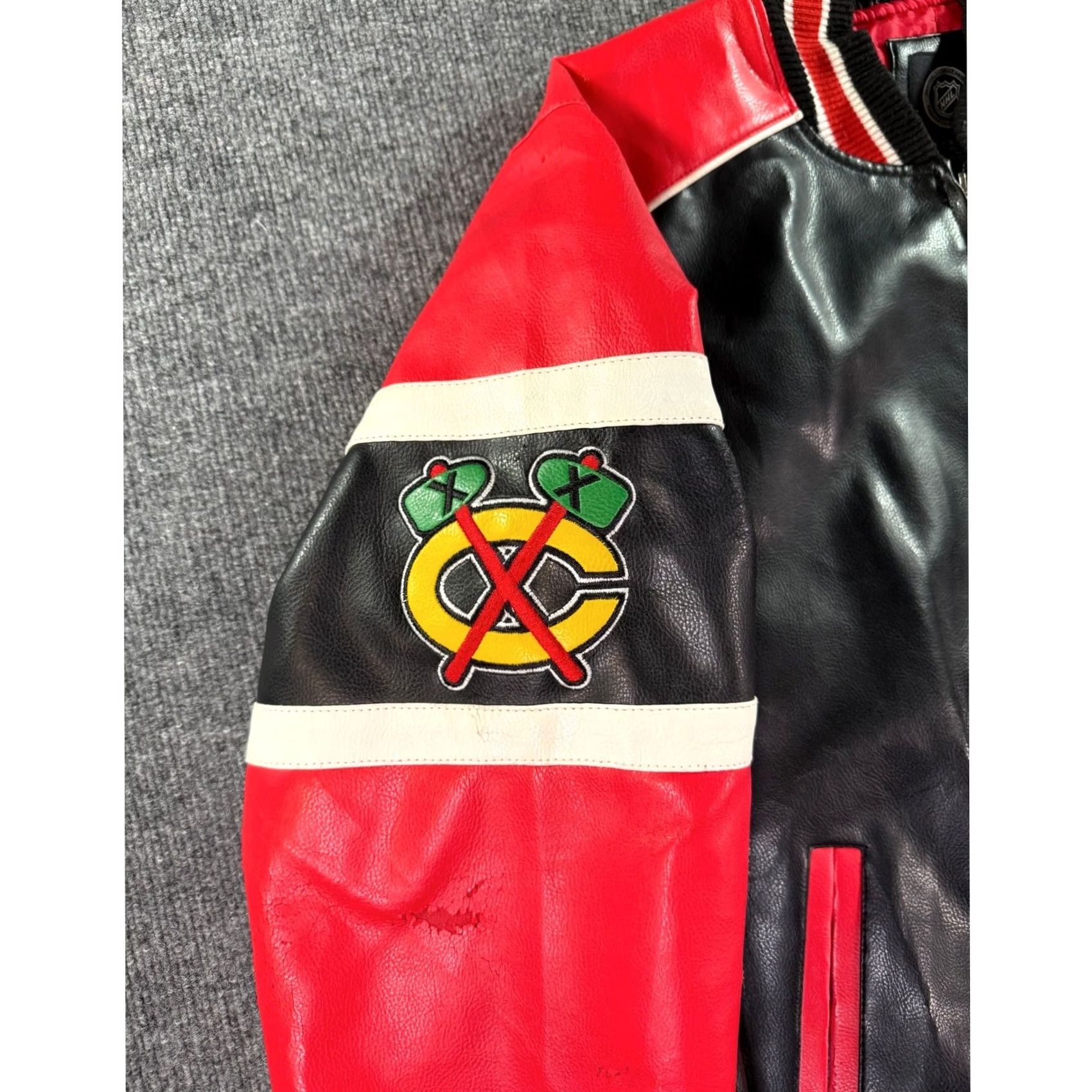 NHL Chicago Blackhawks Jacket Mens XL Black Red Faux Leather Varsity Bomber Zip NHL Size US XL / EU 56 / 4 - 3 Thumbnail