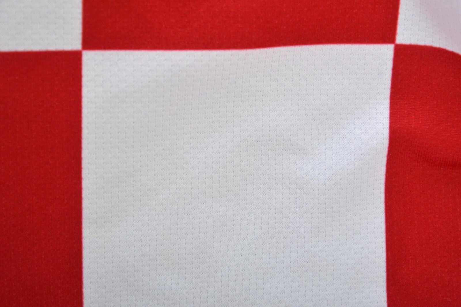Nike CROATIA 2008/2009 HOME FOOTBALL SHIRT NIKE SIZE S ADULT Size US S / EU 44-46 / 1 - 4 Thumbnail