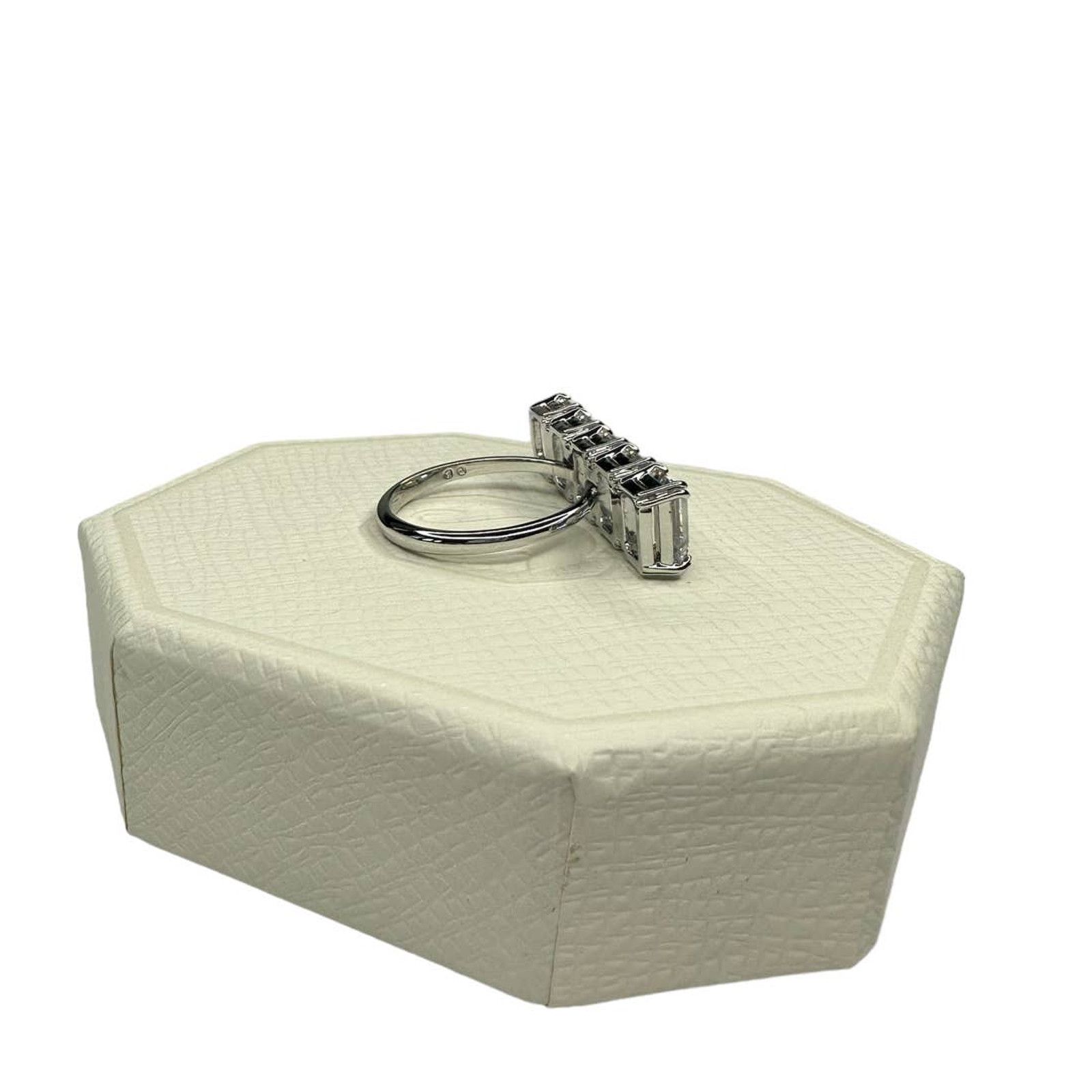 Swarovski Swarovski Millenia ring, Octagon cut size 58 / USA 8 Size ONE SIZE - 7 Thumbnail