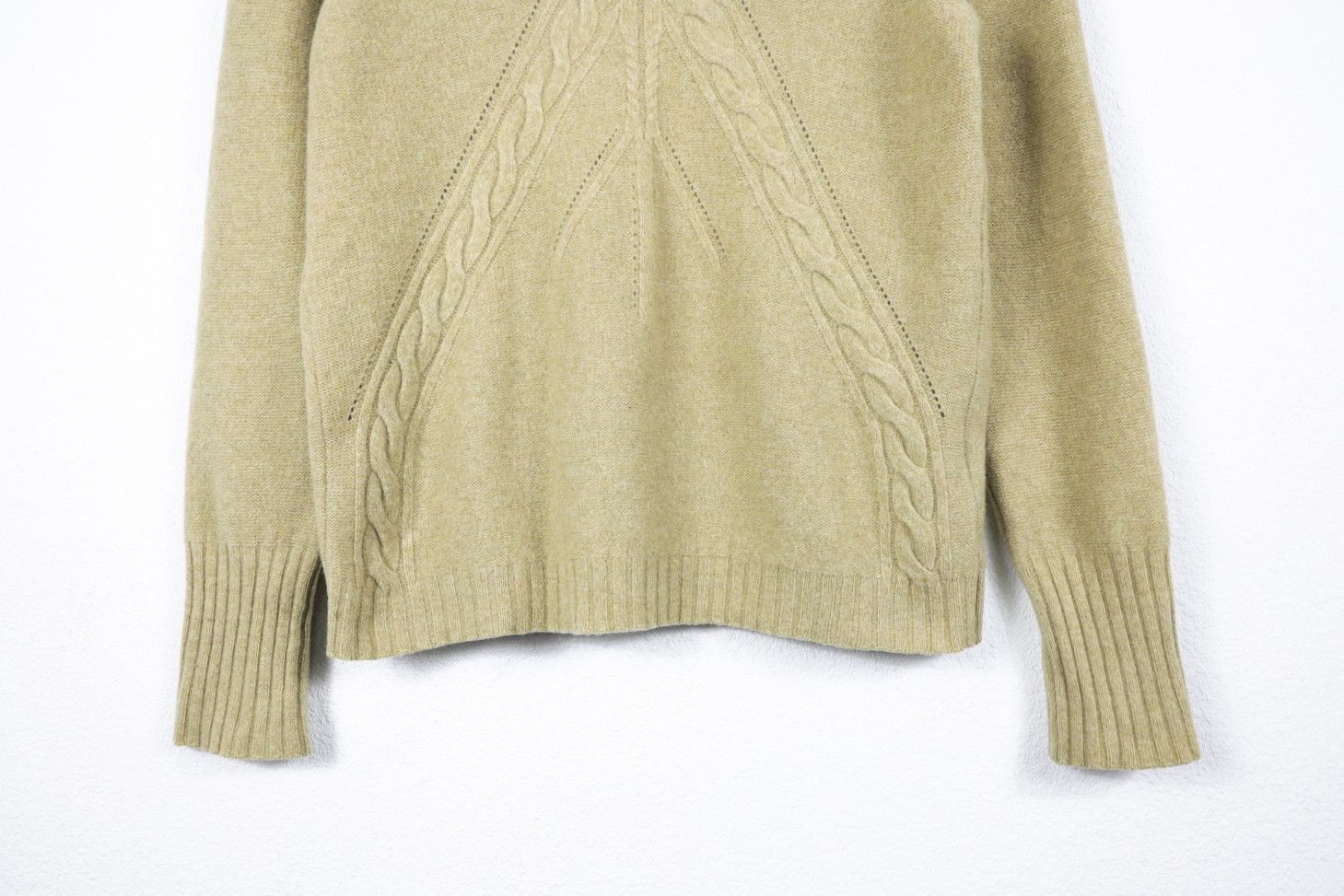 Burberry Burberry Logo Beige Cable Knit Wool Turtleneck Sweater Size M / US 6-8 / IT 42-44 - 3 Thumbnail