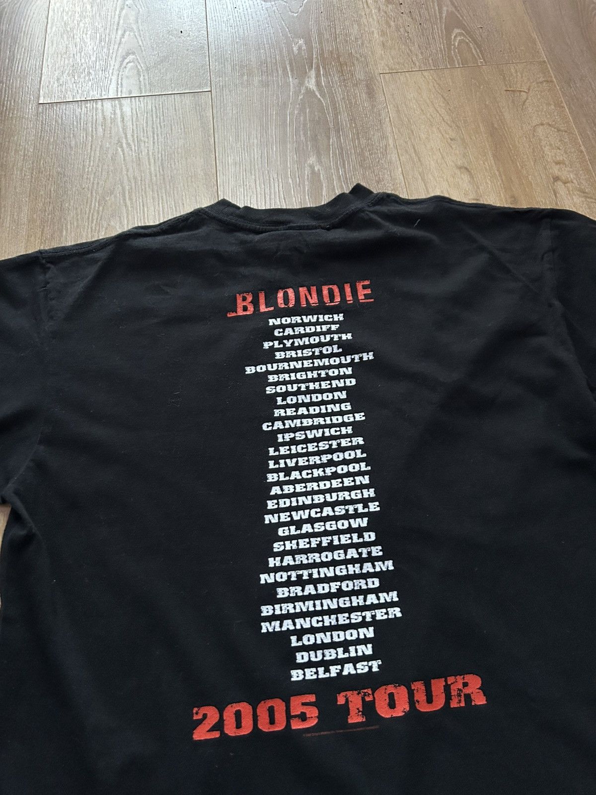 Band Tees Vintage Blondie 2005 Rock Music Band Tour T Shirt Size M Size US M / EU 48-50 / 2 - 6 Thumbnail