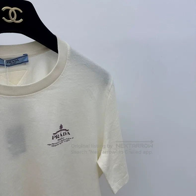 Prada Prada Beige chest letter logo T-shirt Size S / US 4 / IT 40 - 3 Thumbnail