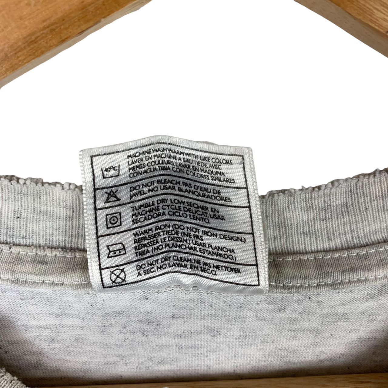 Nike Vintage distressed NIKE tennis melbourne spellout printedtee Size US L / EU 52-54 / 3 - 10 Thumbnail