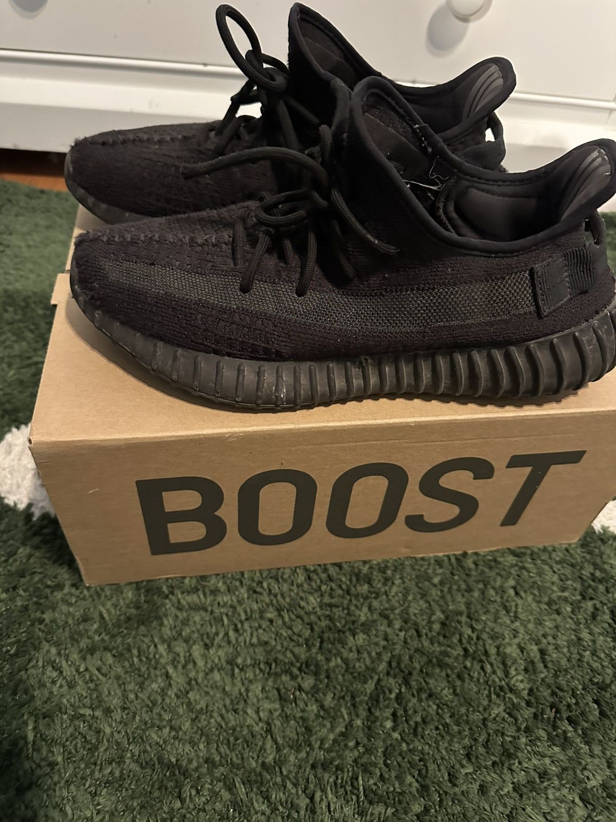 Adidas Yeezy 350s Size US 9 / EU 42 - 1 Thumbnail
