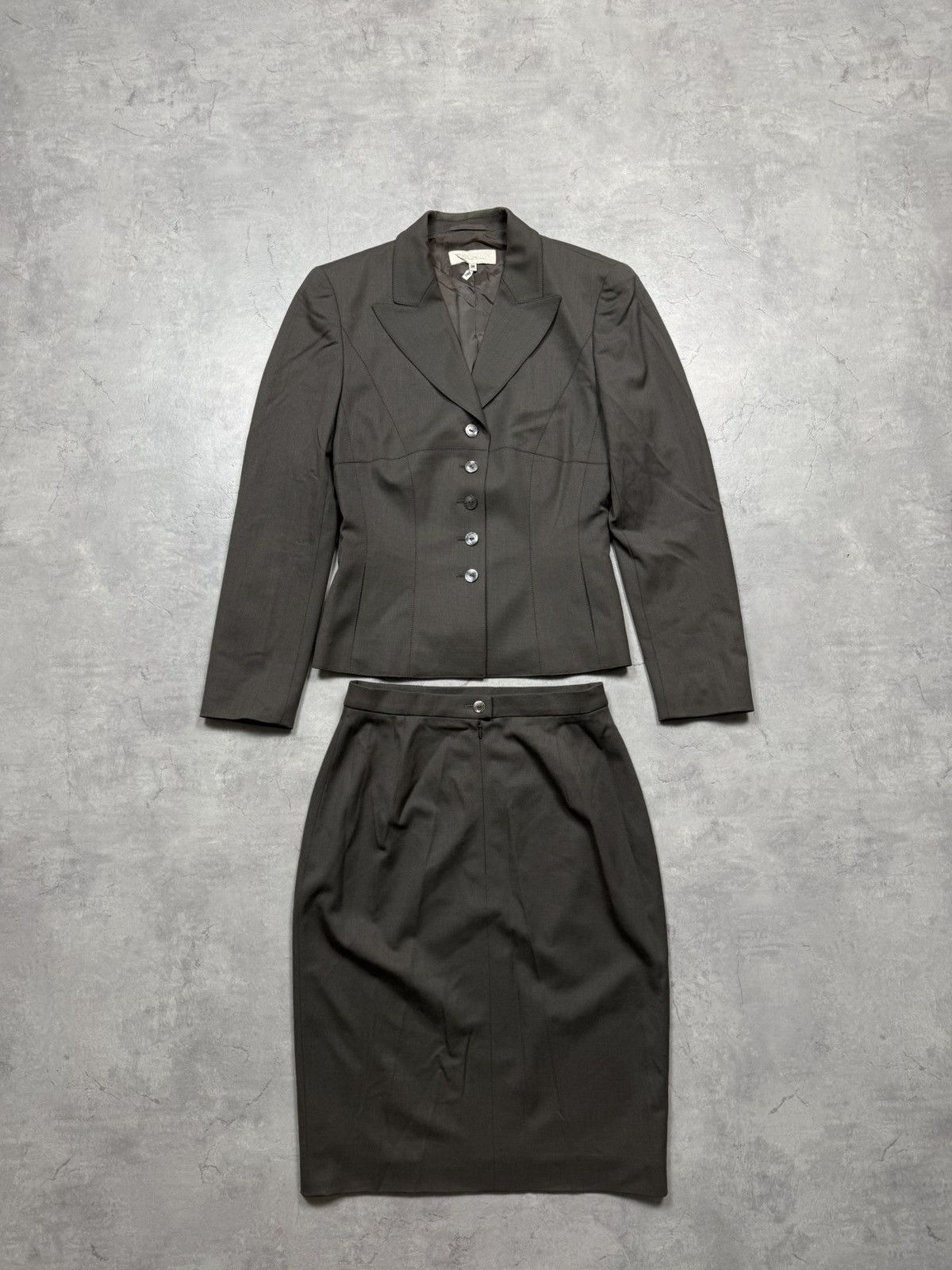 Escada Escada Vintage Luxury Suit Size S / US 4 / IT 40 - 1 Thumbnail