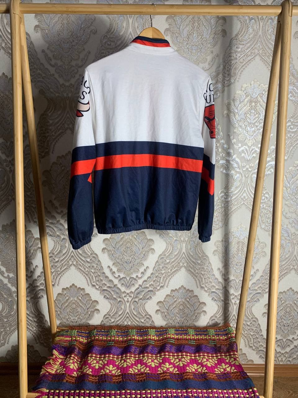 NBA × Vintage VERY RARE CHICAGO BULLS SWEATSHIRT 1/3 RETRO BASKETBALL 90s Size US S / EU 44-46 / 1 - 6 Thumbnail