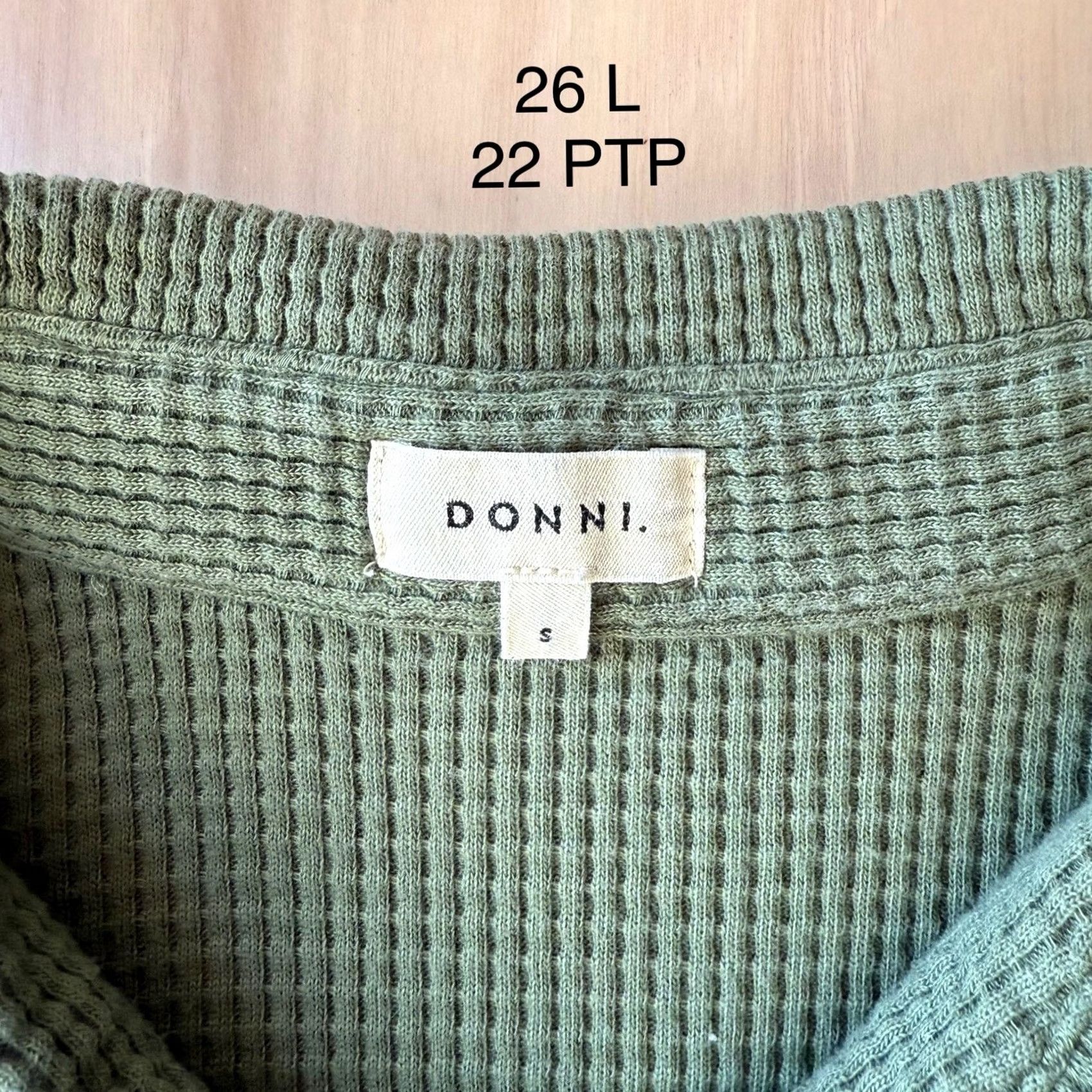 DONNI. VINTAGE Donni Waffle Button Down Women's S Green Made in USA Loungewear Boho Glam Size S / US 4 / IT 40 - 7 Thumbnail