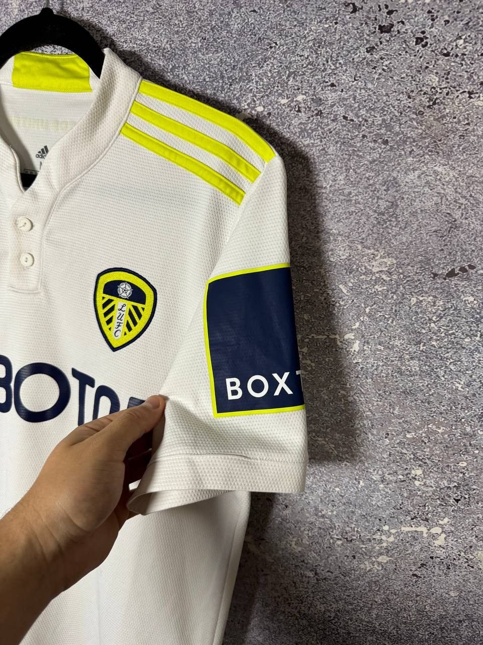Adidas × Vintage Vintage Leeds United 2021/22 Adidas Soccer Jersey Size US M / EU 48-50 / 2 - 6 Thumbnail