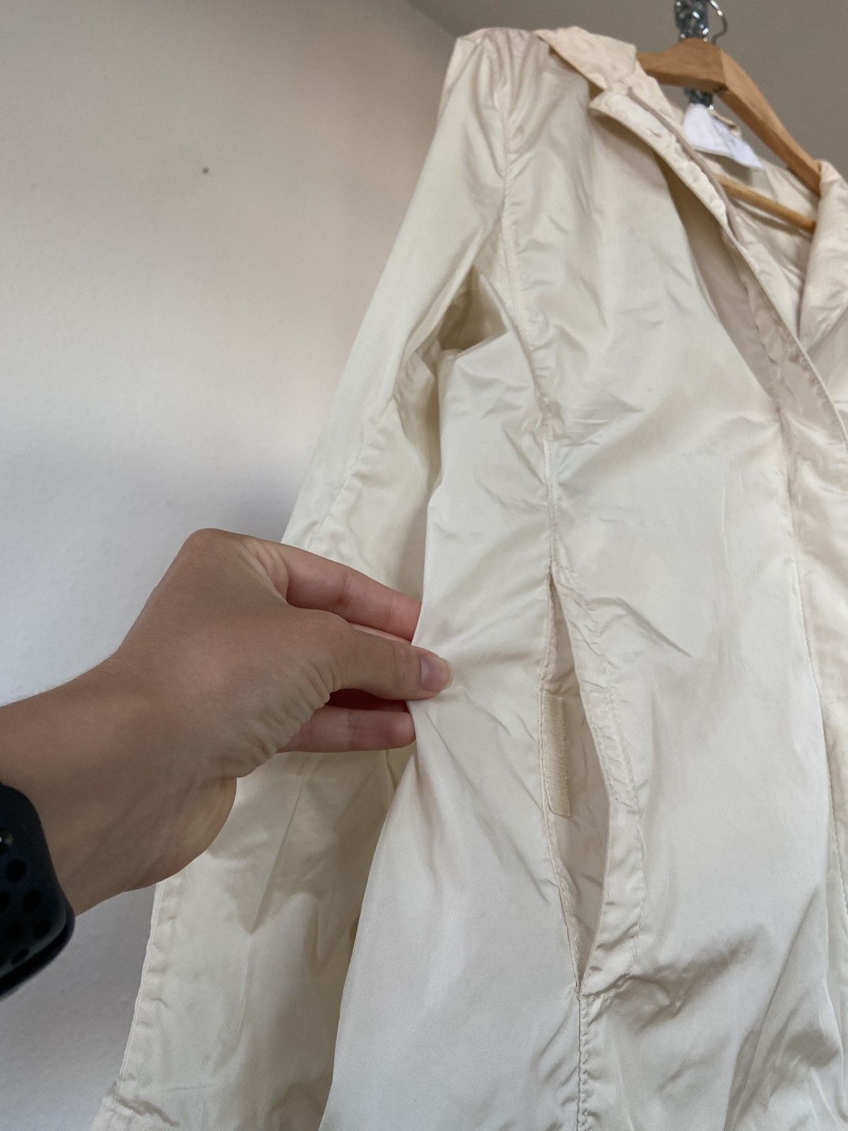 Miu Miu × Prada Prada 1999 archive women‘s rain jacket Size S / US 4 / IT 40 - 7 Thumbnail