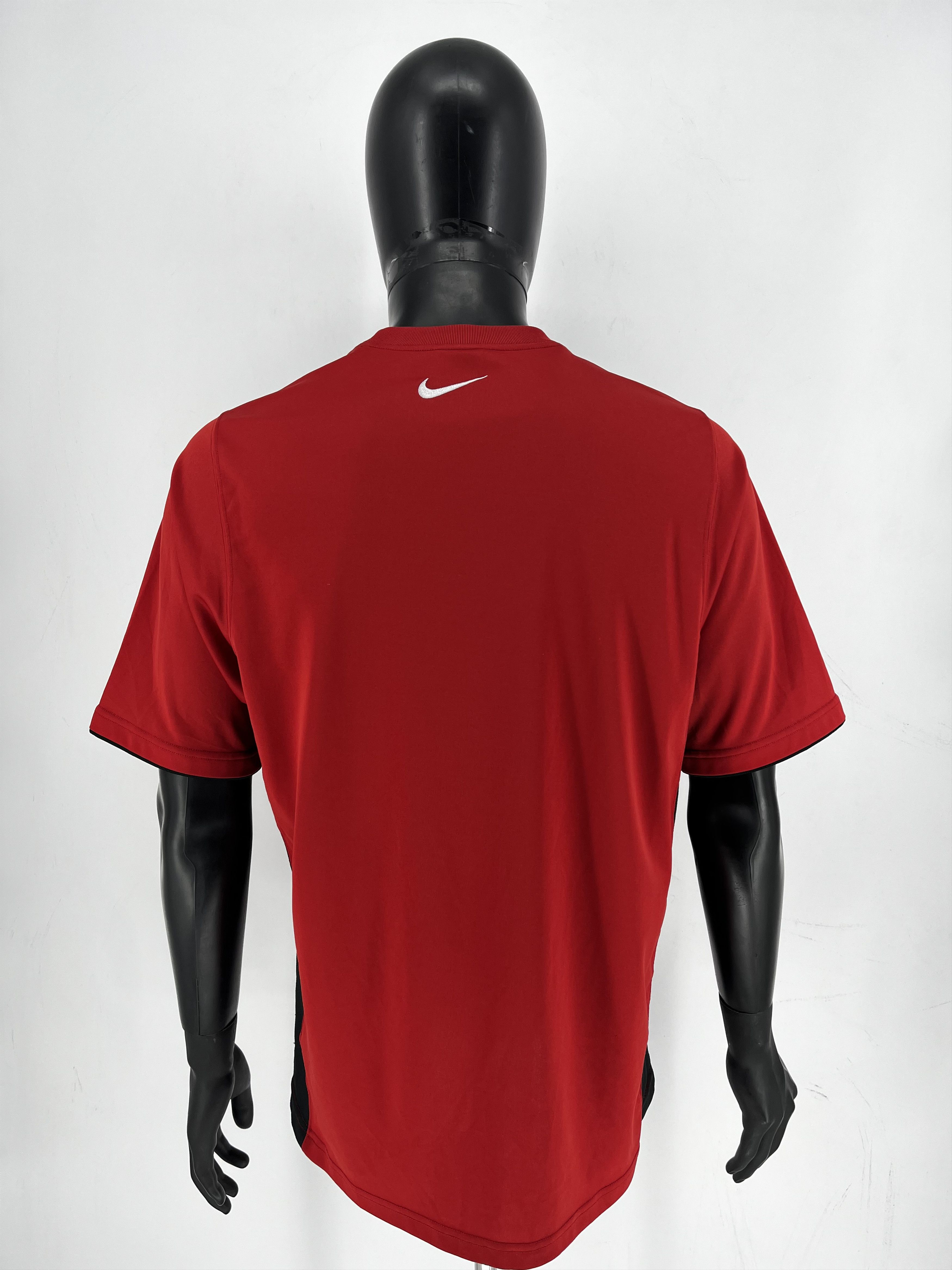 Nike Nike Red Mens Retro Swoosh Football Training Shirt L Size US L / EU 52-54 / 3 - 8 Thumbnail