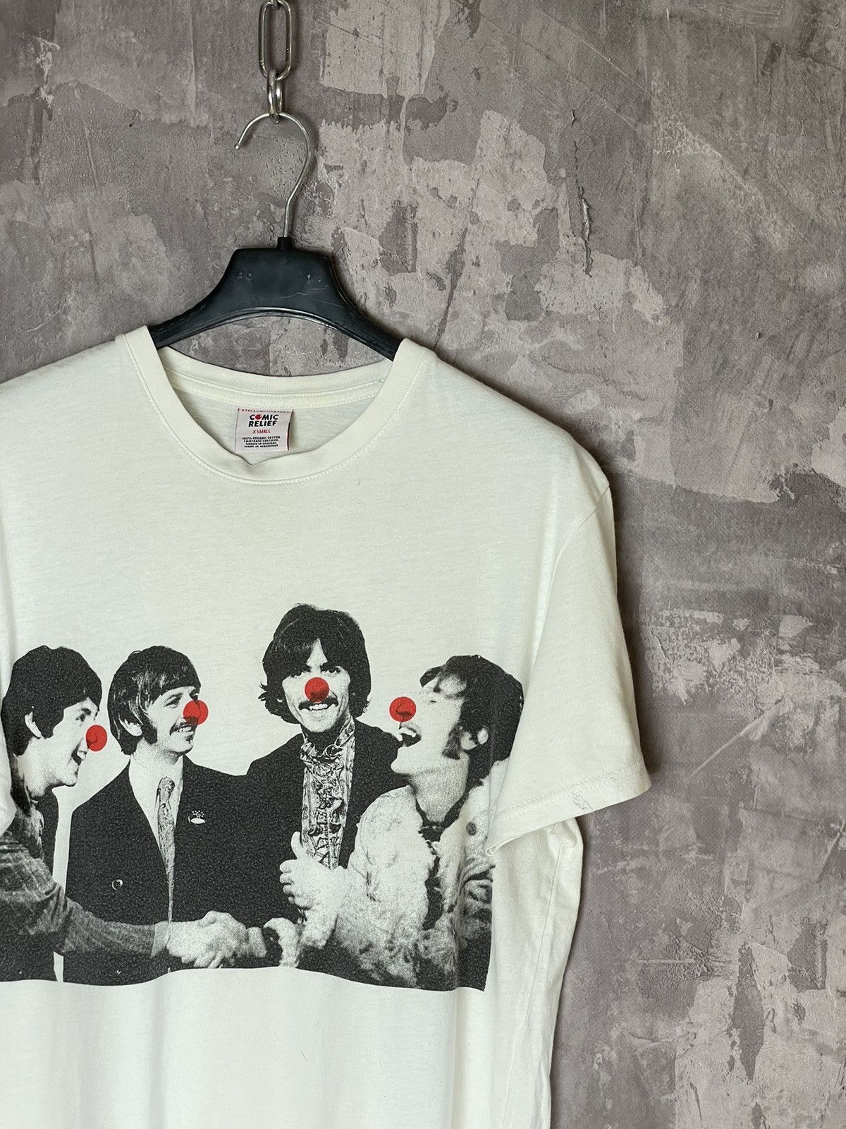 Vintage T-Shirt Comic Relief Tee Big Print Clown Y2k Style Size US XS / EU 42 / 0 - 4 Thumbnail
