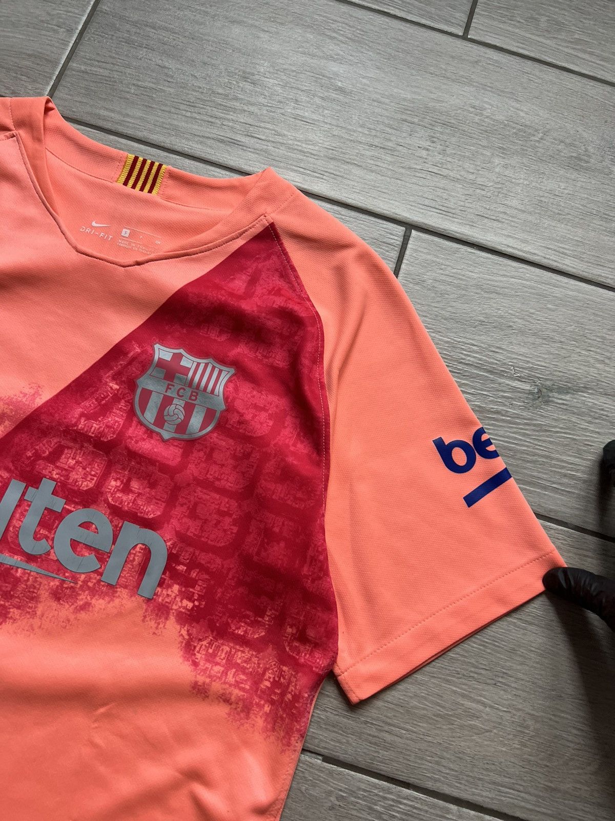 Nike Nike FC Barcelona 2018 - 19 Soccer Football Jersey T-shirt Size US S / EU 44-46 / 1 - 3 Thumbnail