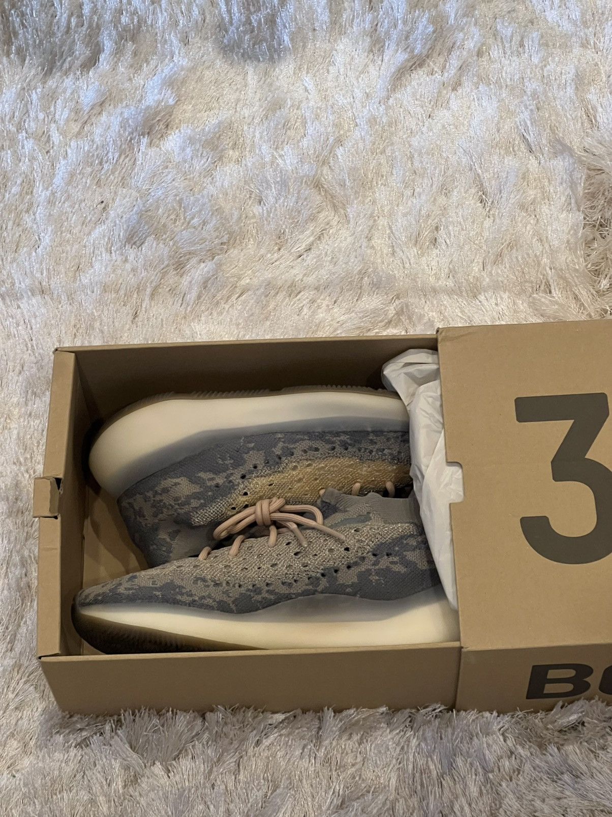 Adidas Yeezy 380 ‘Mist’ Size US 10 / EU 43 - 3 Thumbnail
