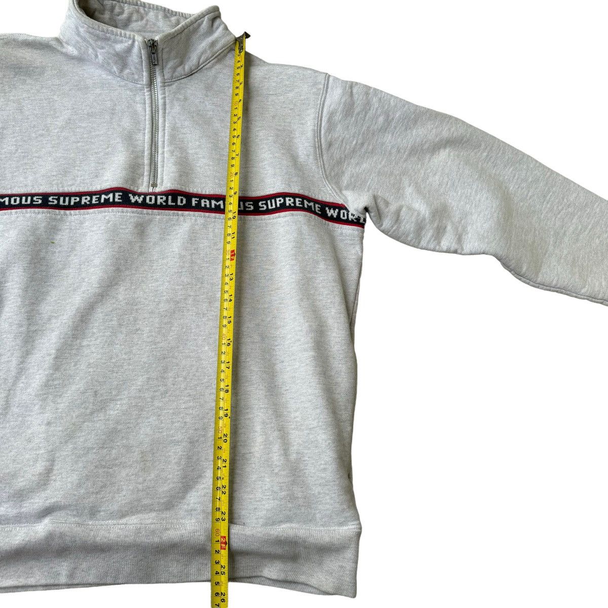Supreme Supreme World Famous Half Quarter Zip Ash Grey Hype Skater Size US M / EU 48-50 / 2 - 13 Thumbnail