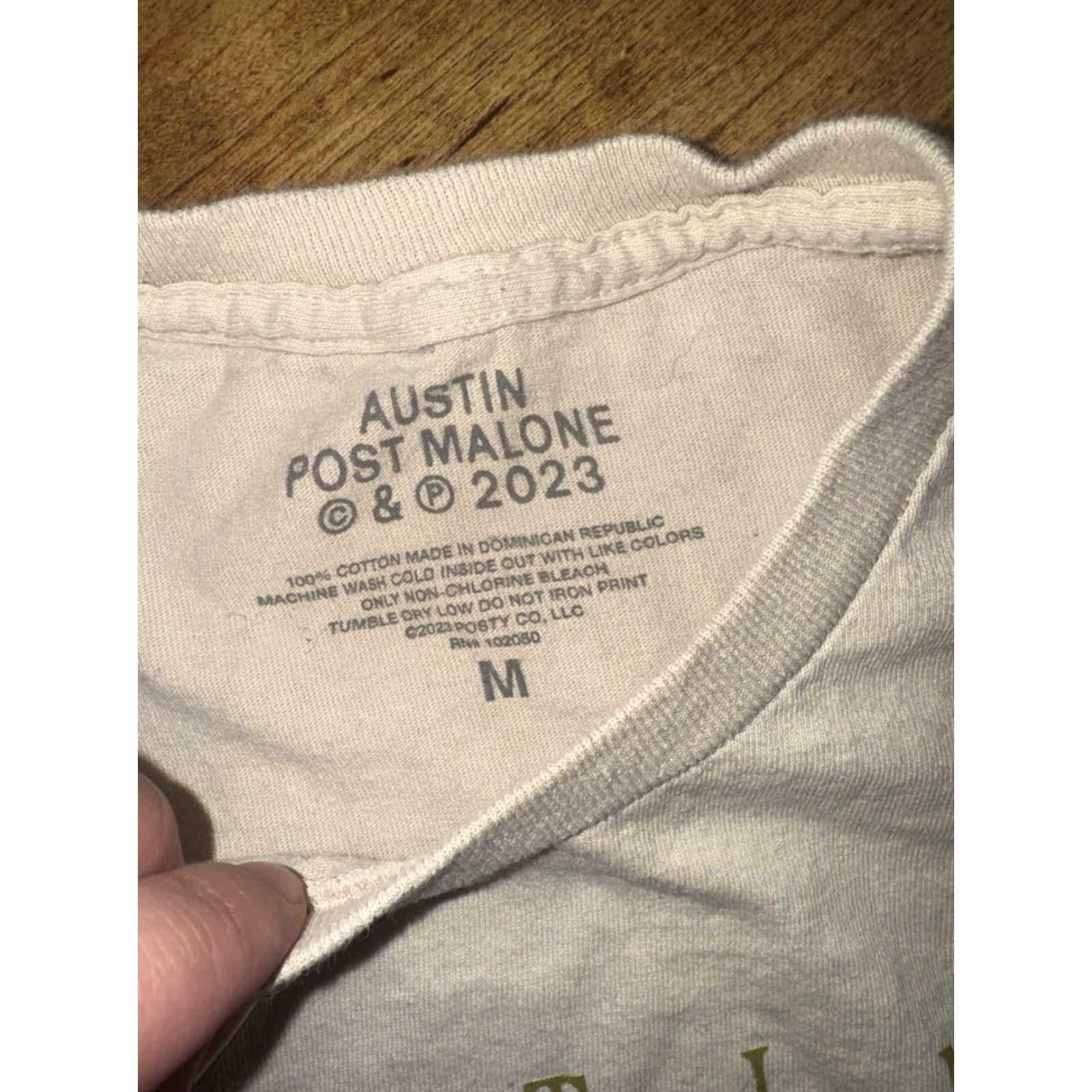 Vintage Post Malone T-Shirt Men Medium Tan 17x25 Size US M / EU 48-50 / 2 - 5 Thumbnail