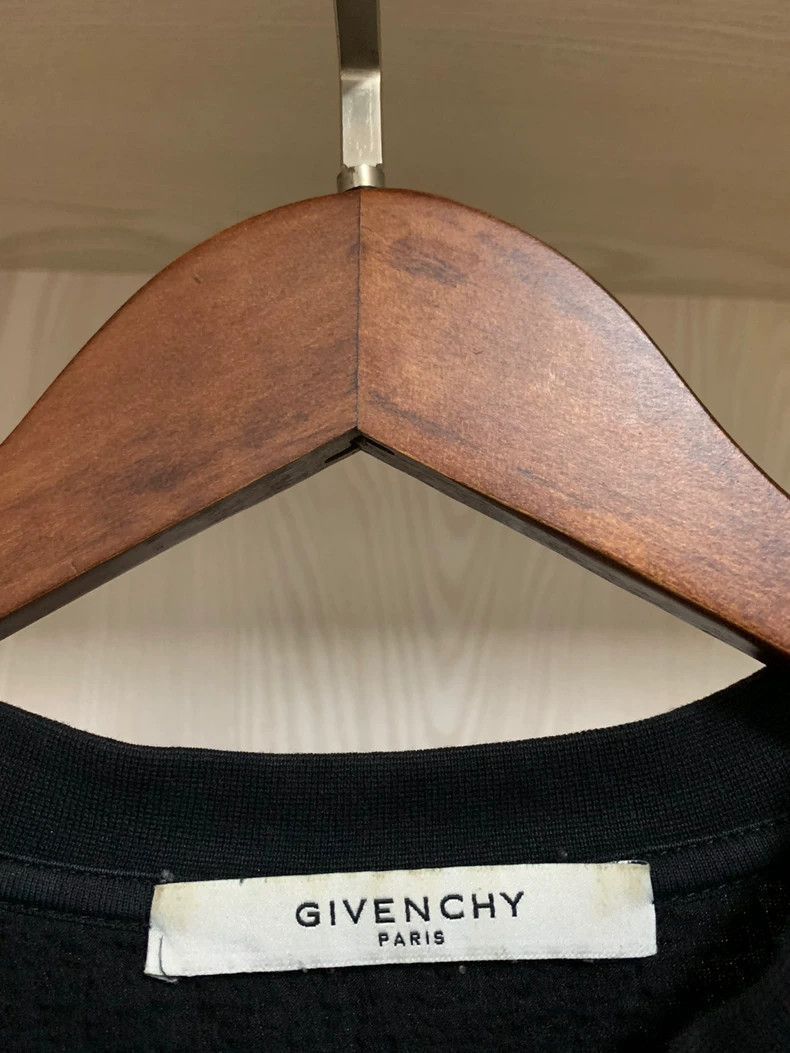 Givenchy Givenchy Paris Oversized Distressed T-Shirt Size US XS / EU 42 / 0 - 6 Thumbnail