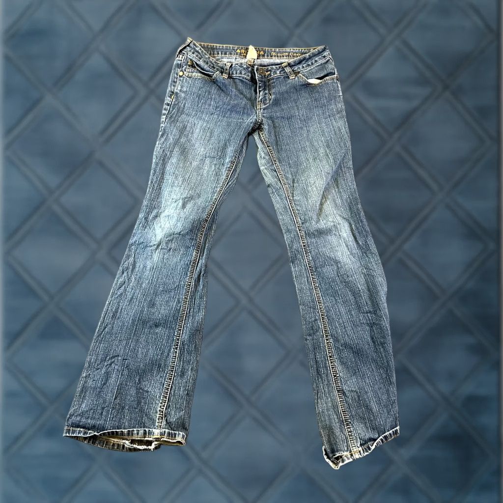 Vintage Arizona Jeans Women's 9 Blue Cotton Denim Flared Jeans Travel Stretch Size 30" / US 8 / IT 44 - 1 Thumbnail