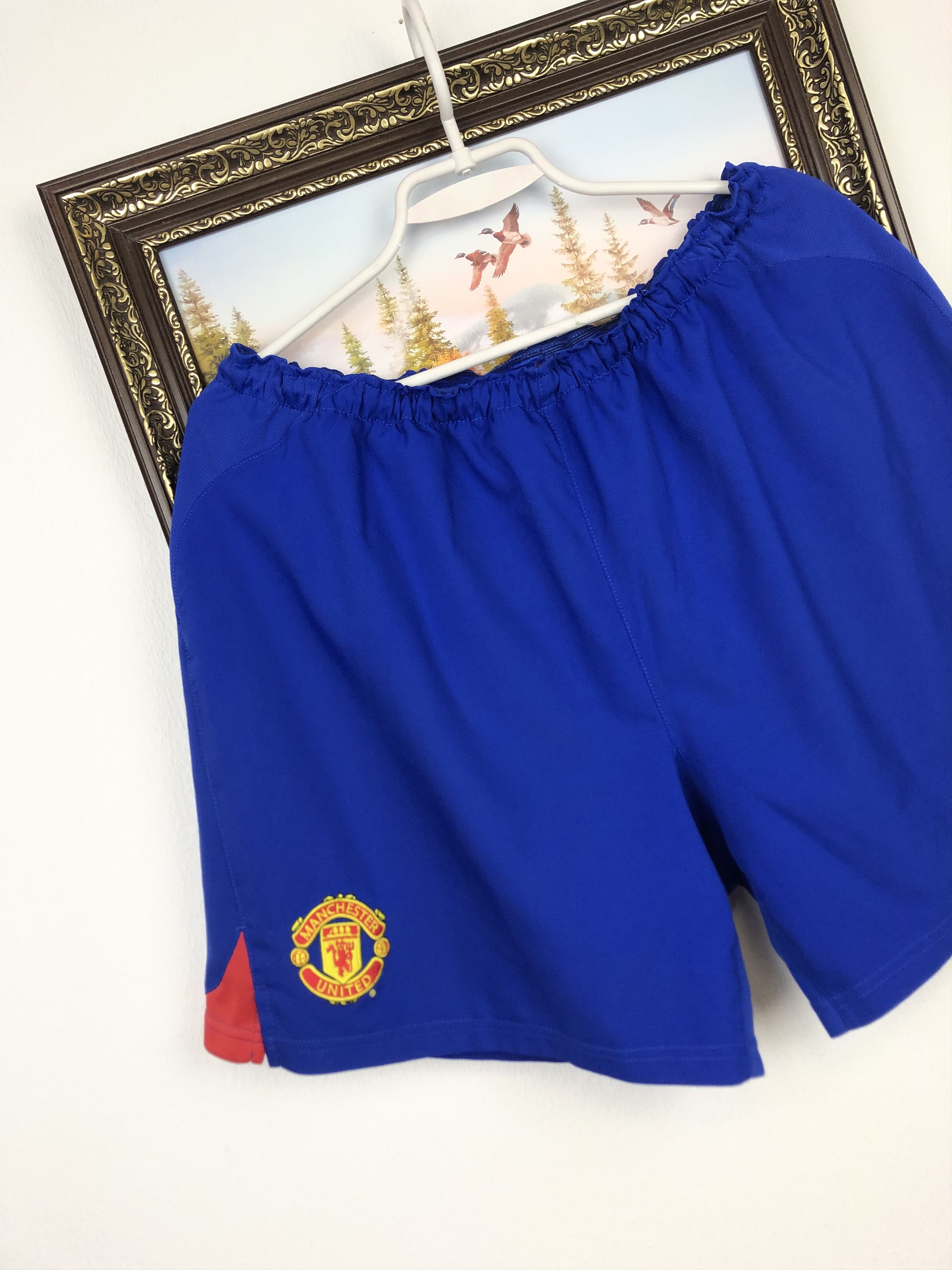 Nike Vintage Nike Manchester United Football Shorts Soccer Size L Size US 34 / EU 50 - 3 Thumbnail