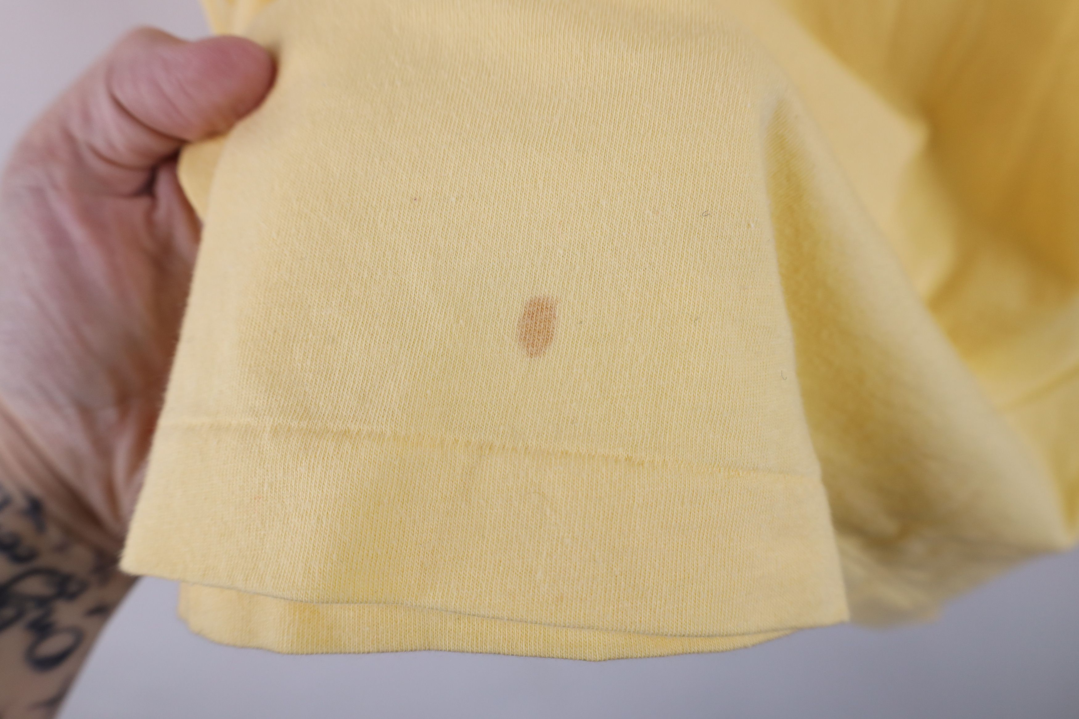 Ralph Lauren Vintage 90s Polo Sport Ralph Lauren Pocket T-Shirt Yellow Size US S / EU 44-46 / 1 - 8 Thumbnail