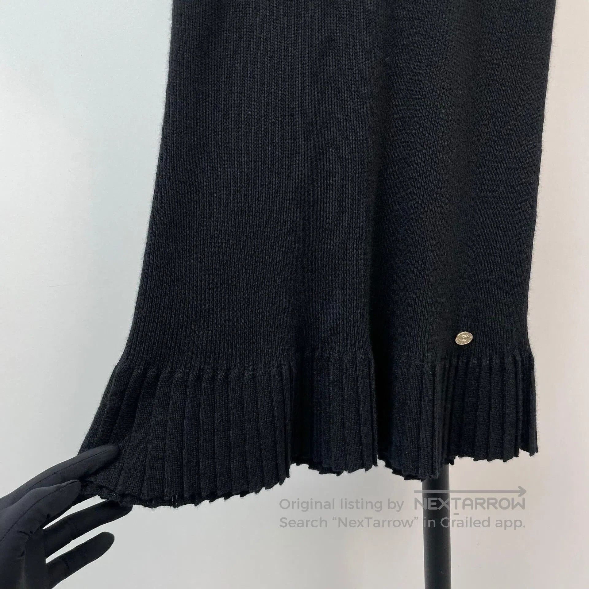 Chanel Chanel 21A Couture Black Ruffled Knit Dress. Size XS / US 0-2 / IT 36-38 - 3 Thumbnail