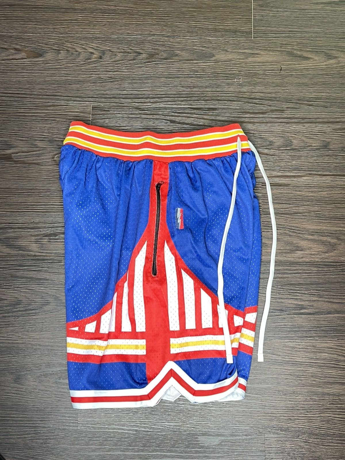 Collect and Select Collect And Select Bay Bridge Swingman Shorts (M) Size US 32 / EU 48 - 3 Thumbnail