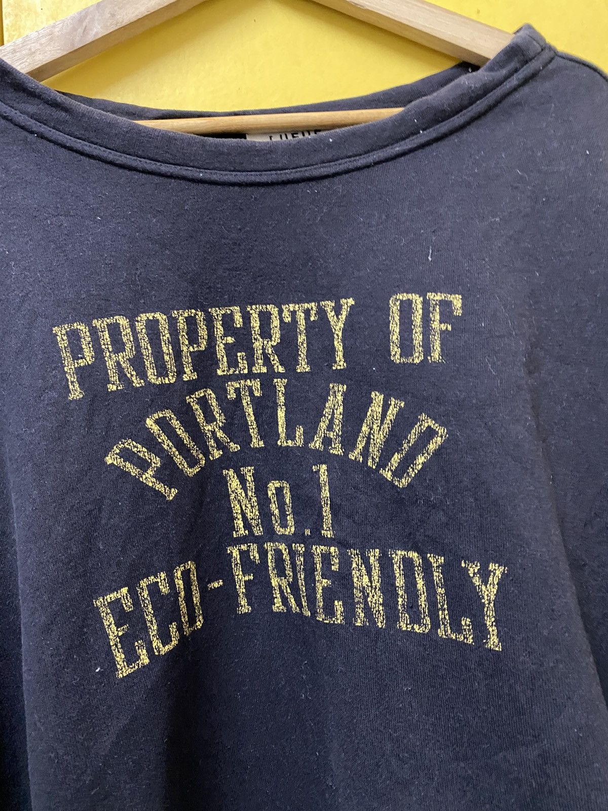 If Six Was Nine Property Of Portland L U E U F Crewneck Tee Size XL / US 12-14 / IT 48-50 - 3 Thumbnail