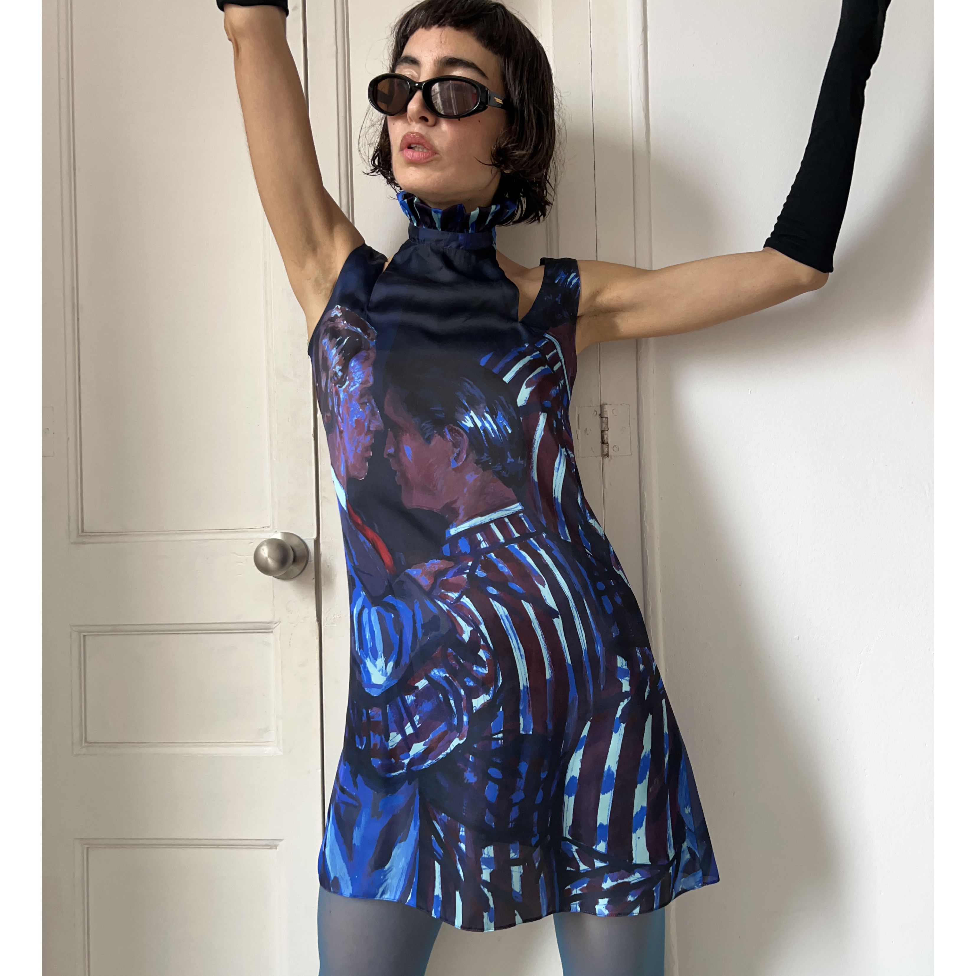 Designer Handmade gay couple dancing print cutout mini dress Size M / US 6-8 / IT 42-44 - 7 Thumbnail