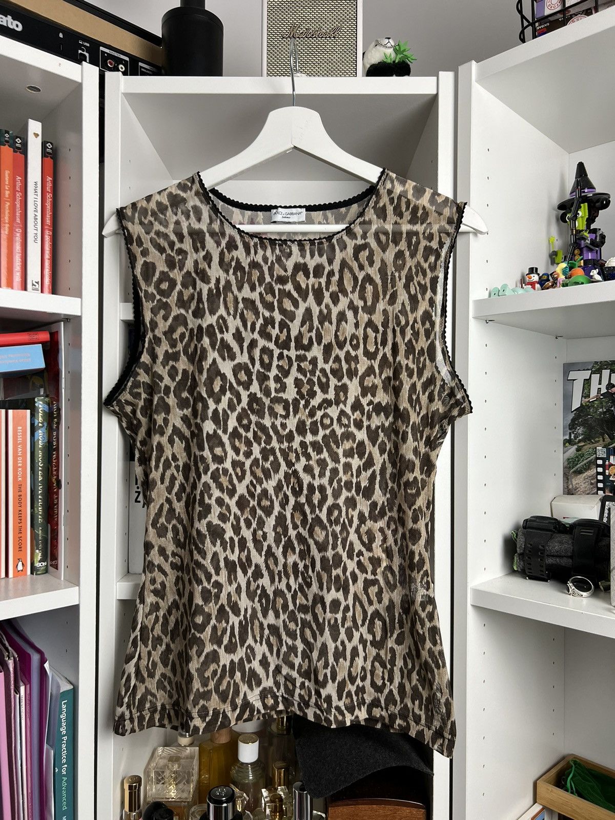 Vintage y2k Dolce & Gabbana Leopard print silk sleeveless top