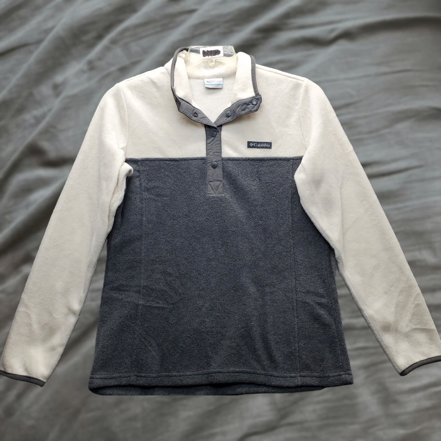 Logo 7 Columbia Pullover Sweater Women M Multi Fleece Patch Logo Quarter Snap Front EUC Size M / US 6-8 / IT 42-44 - 1 Thumbnail