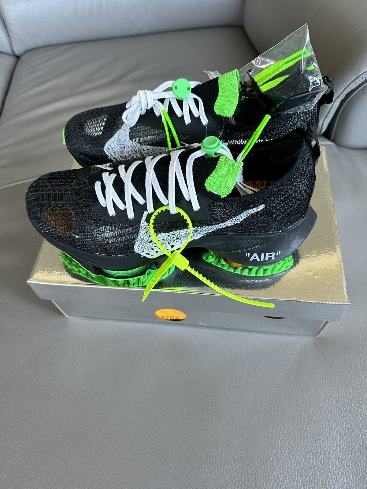 Off-White x Nike Air Zoom Tempo Next% Scream Green Size 10