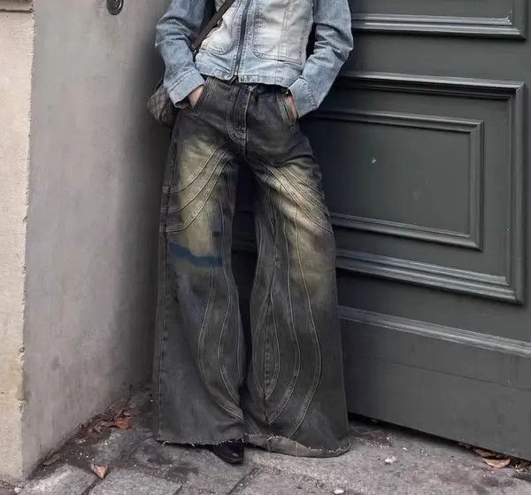 VIBE Heavy-duty washed distressed faded micro-flare jeans Size US 33 - 4 Thumbnail