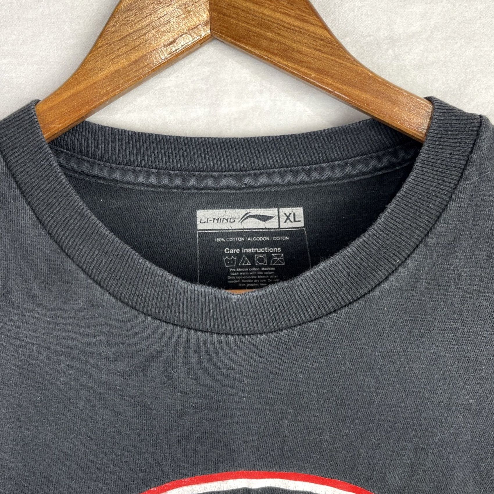 Li-Ning Baron Davis Shirt Mens XL Black Li-Ning Basketball Short Sleeve T-Shirt NBA Graphic Print Men's XL Black Li-Ning Bar on Davis Shirt Size US XL / EU 56 / 4 - 5 Thumbnail