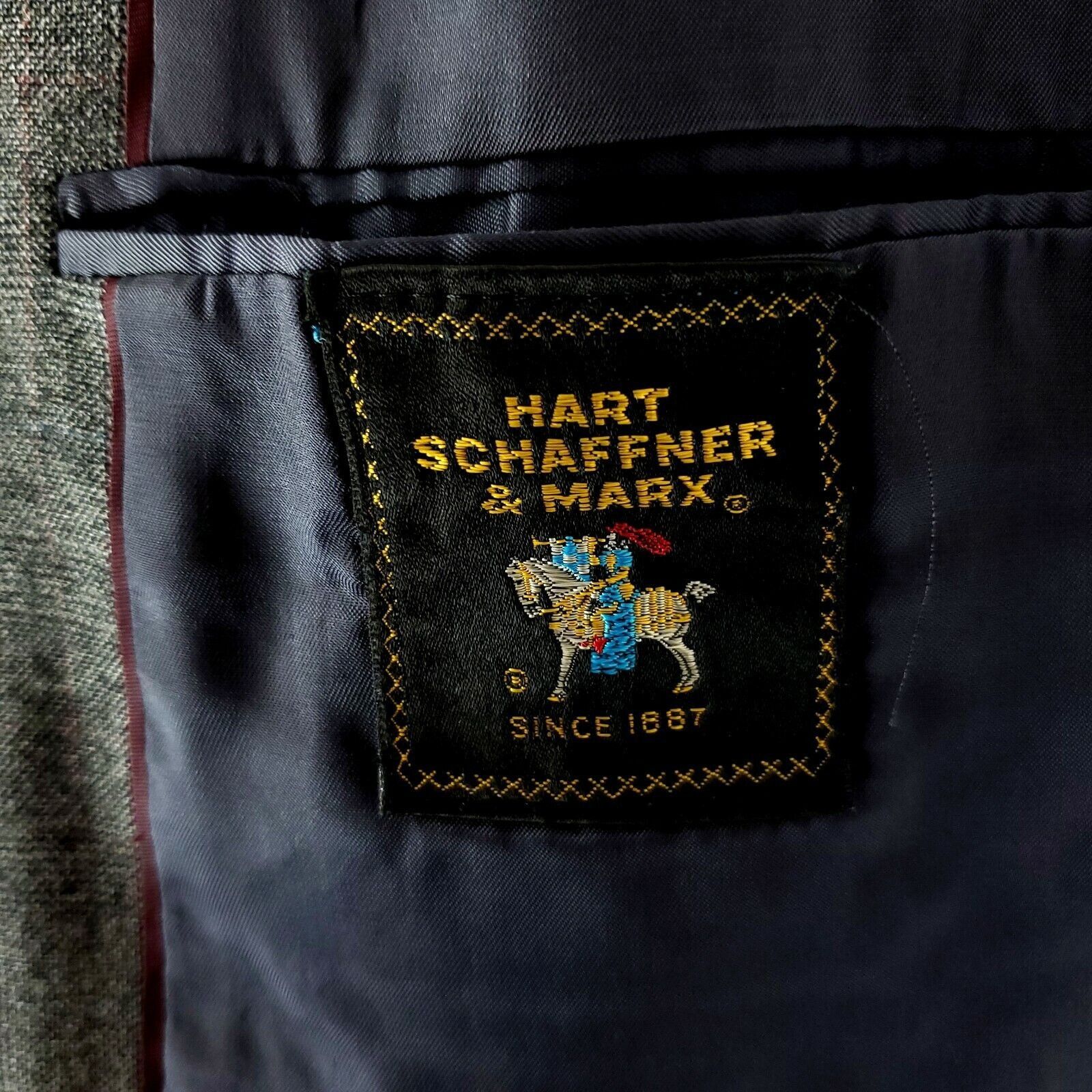 Hart Schaffner Marx Hart Schaffner Marx Wool 2 Button Sport Coat 40R Gray Plaid Size 40R - 7 Thumbnail