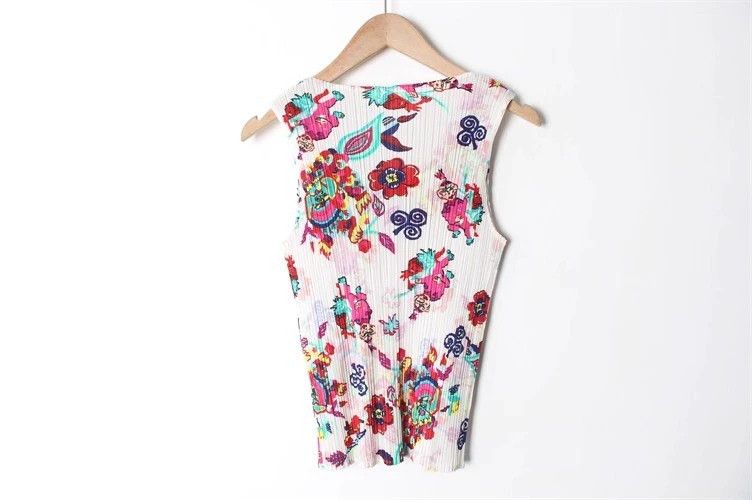Other Issey Miyake size:3 Pink lion dance patterned pleated vest Size XS / US 0-2 / IT 36-38 - 8 Thumbnail