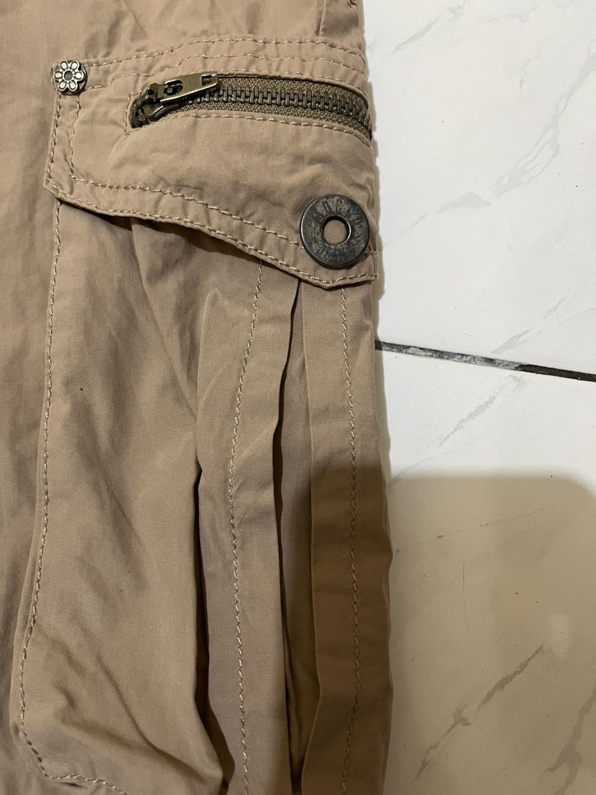 Japanese Brand MO & CO Multipocket Cargo Tactical Pants Size US 27 - 6 Thumbnail