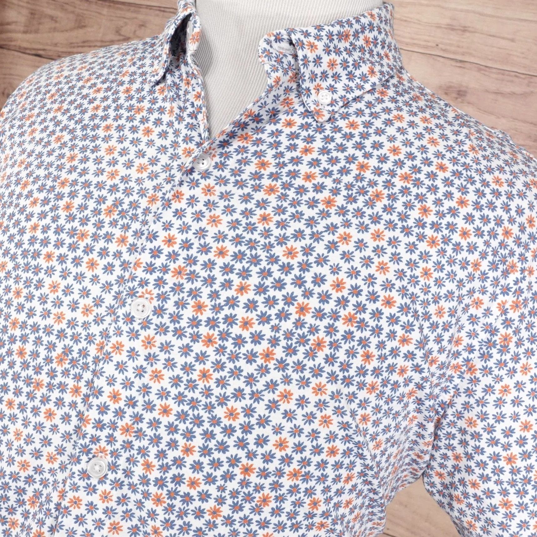 Bonobos Bonobos Shirt Mens Large White Blue Orange Floral Slim Fit Cotton Button-Down Short Sleeve Casual Shirt Mens L White Floral 100% Cotton Size US L / EU 52-54 / 3 - 2 Thumbnail