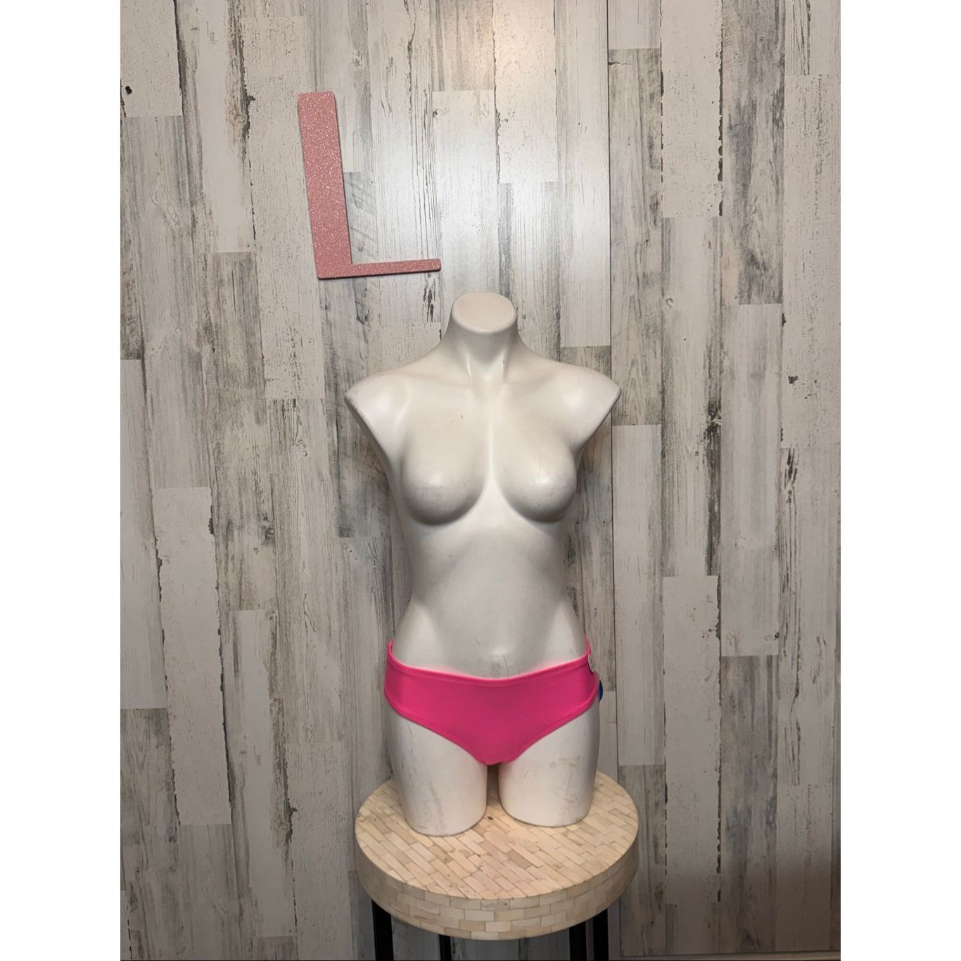 Forever 21 Forever 21 Neon Pink Bikini Bottoms Size L Swimwear Size 34" / US 12 / IT 48 - 1 Thumbnail