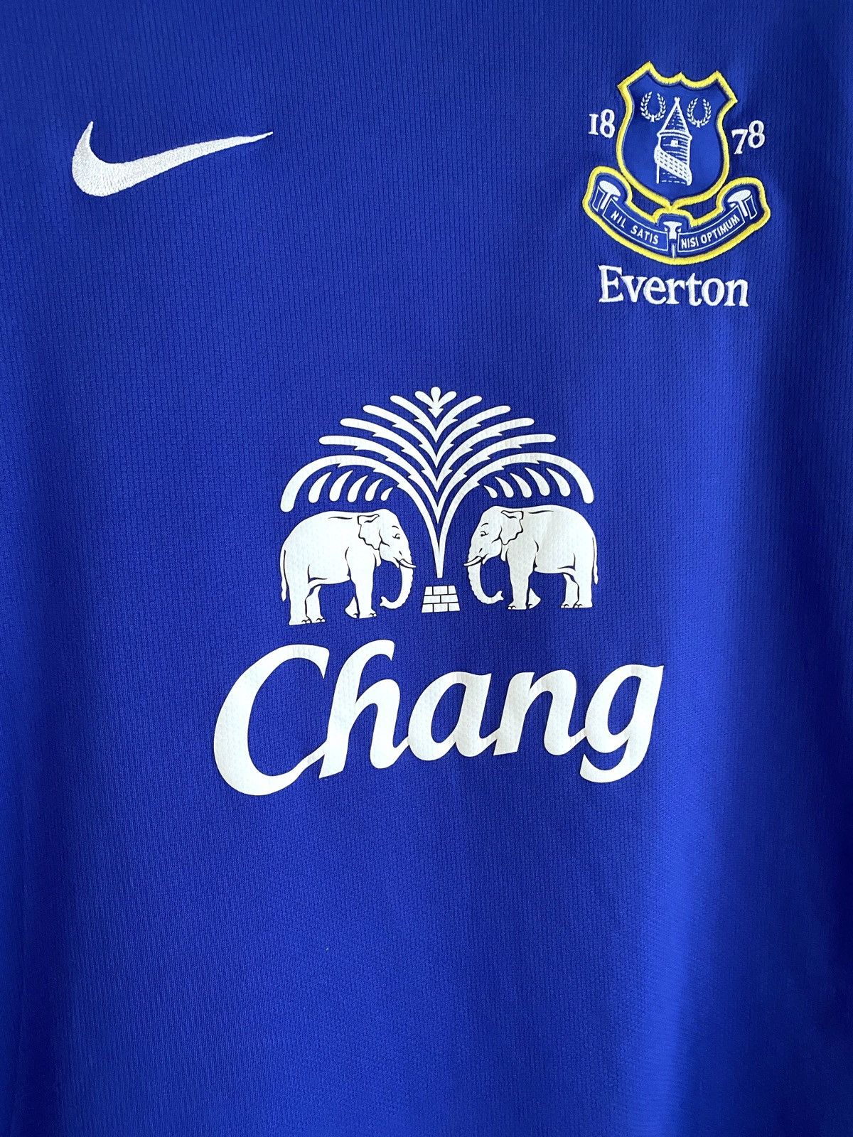Nike Nike FC Everton 2012/2013 Home Soccer Jersey, M 510520-471 Size US M / EU 48-50 / 2 - 7 Thumbnail