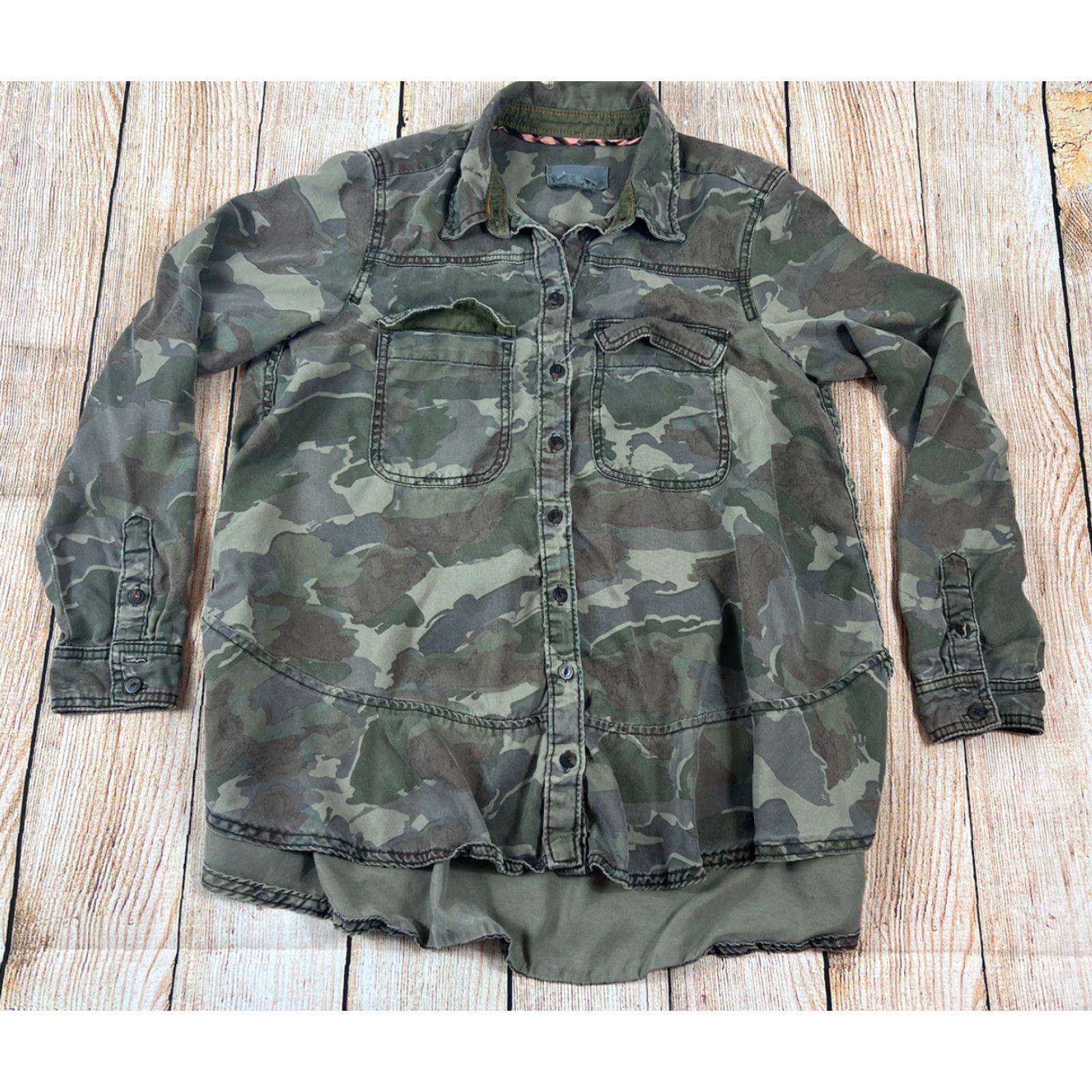 Anthropologie Anthropologie Womens Top Montana Camouflage Button-Down Blouse Size 2 Shirt Size XS / US 0-2 / IT 36-38 - 2 Thumbnail