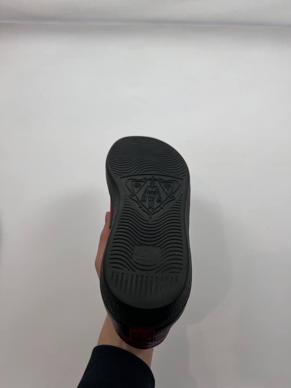Gucci Gucci Ace black leather classic sneaker size 8 1/2 Size US 8 / EU 41 - 12 Thumbnail