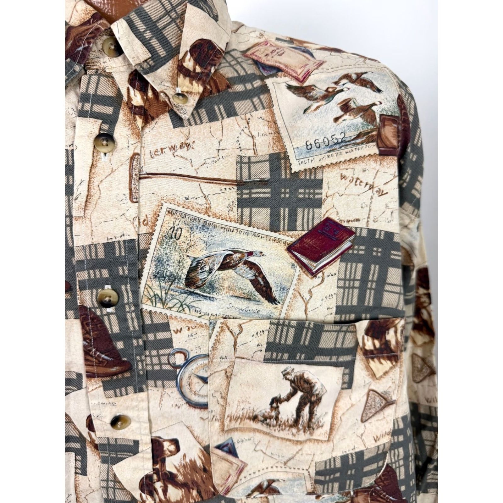 Nautica VINTAGE Nautica Shirt Men XL Beige 90s Hunting Dog Graphic Print Button-Up Oversized Collection Retro Hipster Weathered Mens Size US XL / EU 56 / 4 - 5 Thumbnail