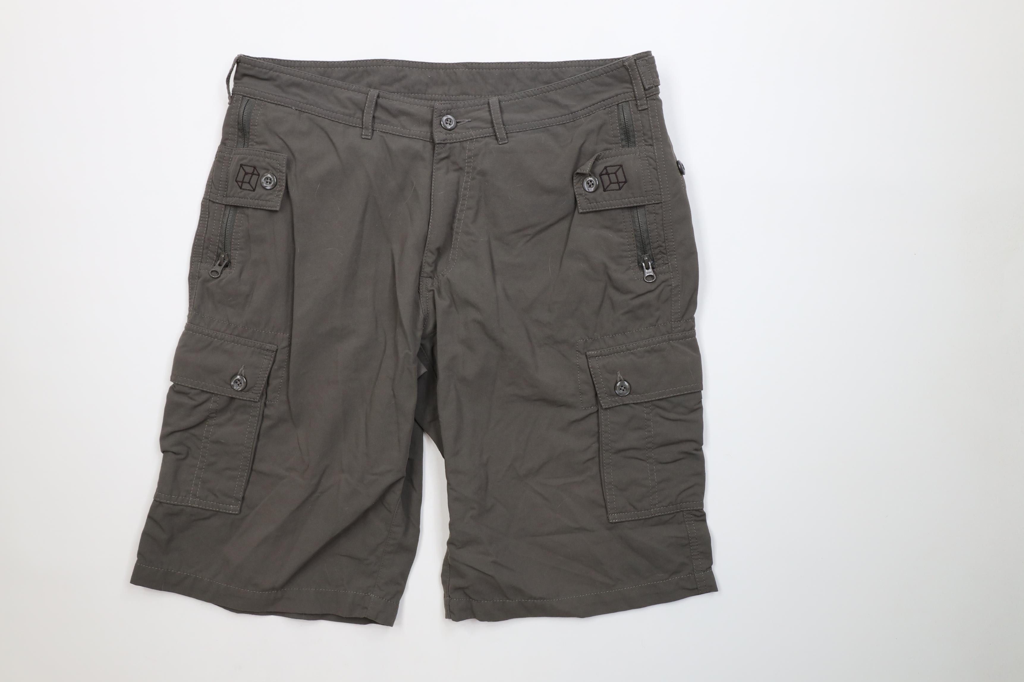 Vintage Clothing Arts Pick Pocket Proof Cargo Shorts Gray Nylon Size US 32 / EU 48 - 1 Thumbnail