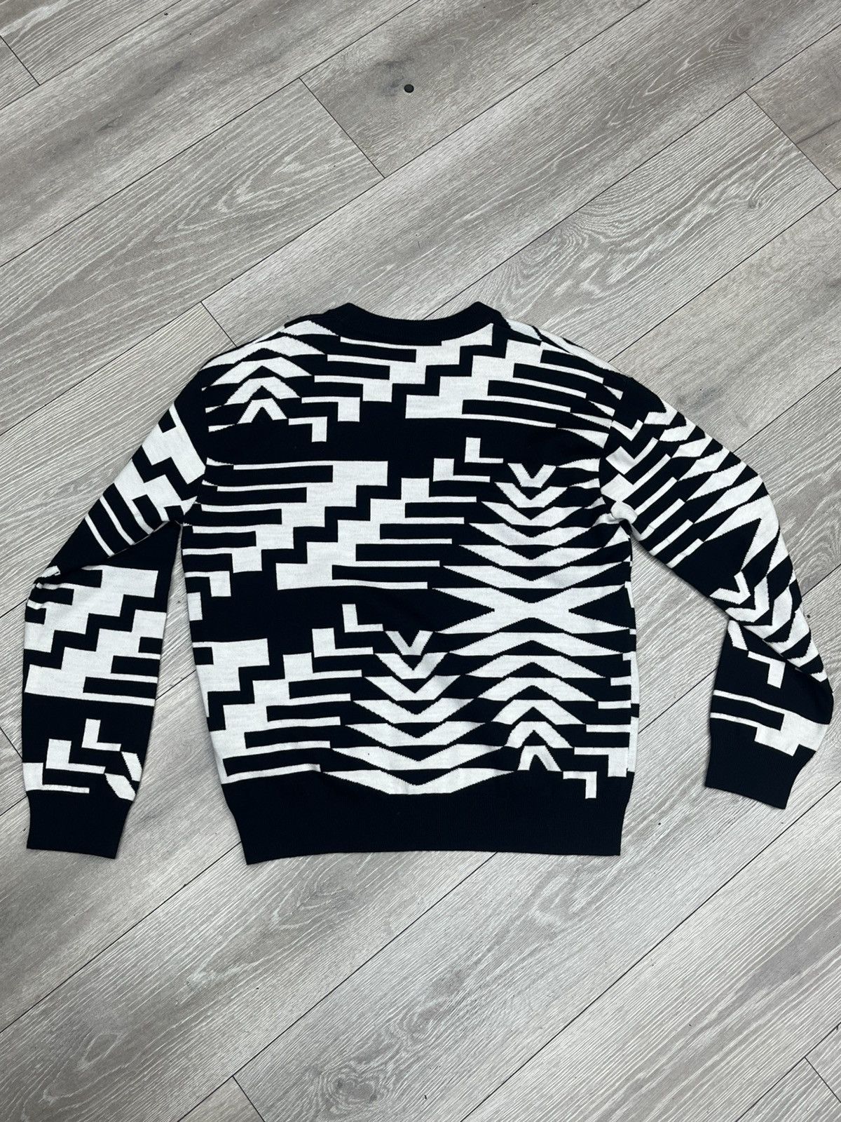 Louis Vuitton LV Geometric Fire Tree Monogram Sweatshirt Size US M / EU 48-50 / 2 - 2 Thumbnail
