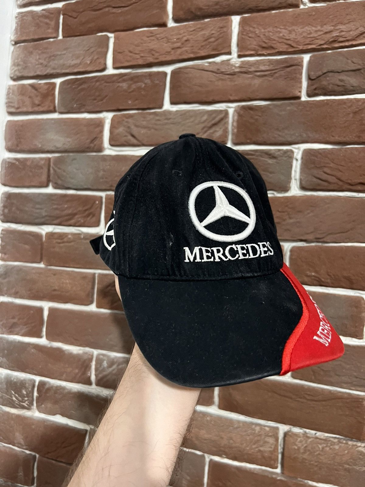 Formula 1 Rare Mercedes-Benz Formula One Licensed Racing Cap hatY2K Size ONE SIZE - 1 Thumbnail
