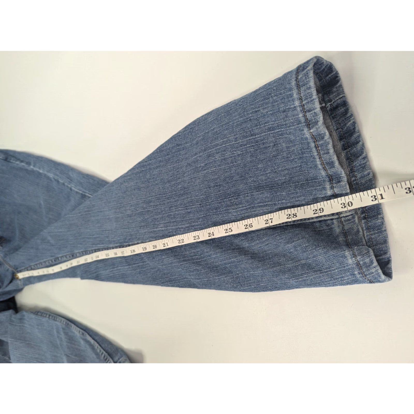 Vintage Lee Jeans Raiders Straight Leg Womens Size 14P Petites Denim Blue 130G188 Cotton Blend 99% Cotton 1% Spandex Size 36" / US 14 / IT 50 - 5 Thumbnail