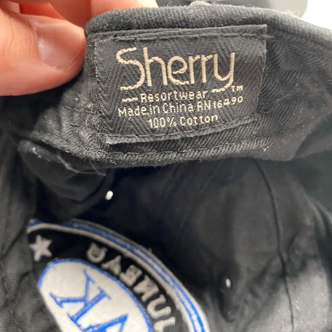 Vintage Sherry Resortwear Men’s Alaska Adjustable Strap Hat Black Baseball Cap Size ONE SIZE - 6 Thumbnail