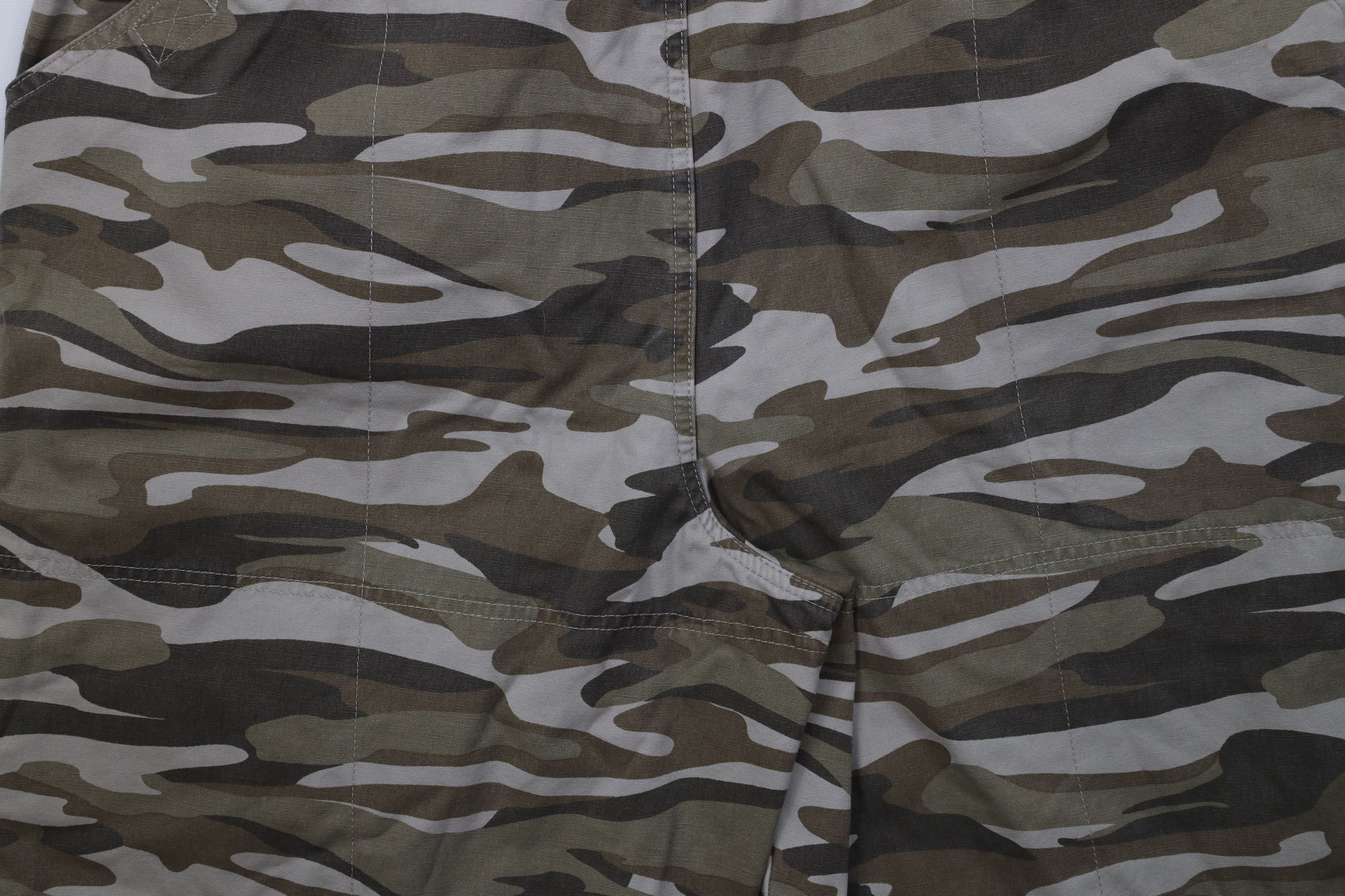 Cabelas Vintage Y2K Cabelas Canvas Camouflage Cargo Shorts Cotton Size US 38 / EU 54 - 9 Thumbnail