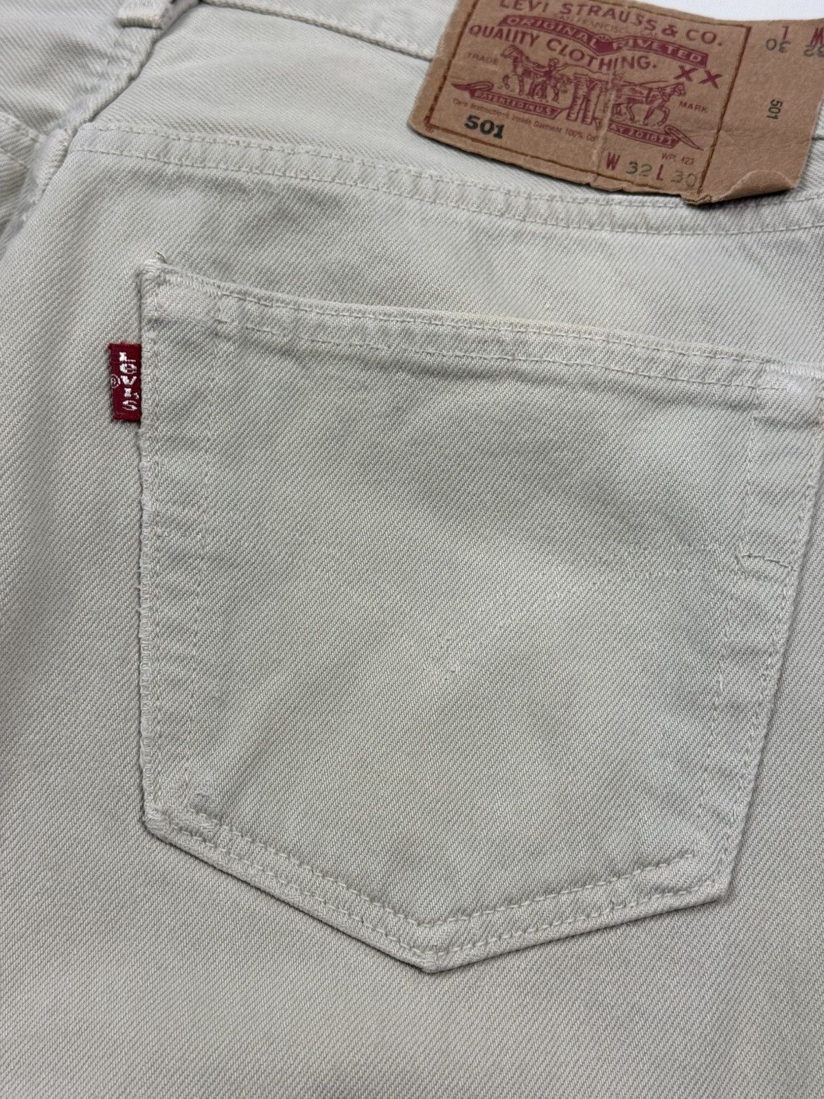 Levi's 1990’s Vintage Faded Levi’s 501 Light Beige Jeans Pants Size US 32 / EU 48 - 18 Thumbnail