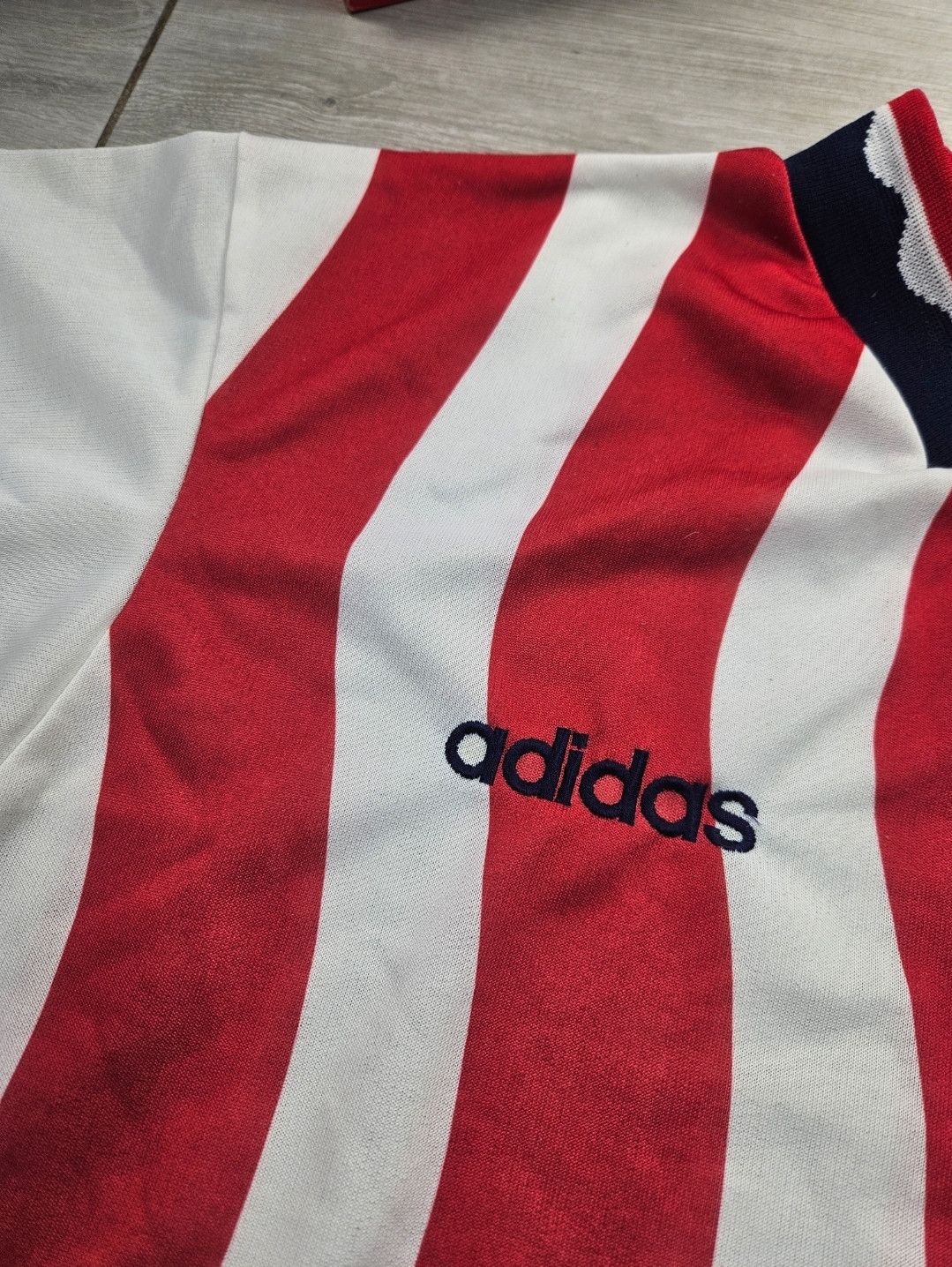 Adidas USA 1994 home Kit adidas Soccer Football Size US L / EU 52-54 / 3 - 4 Thumbnail